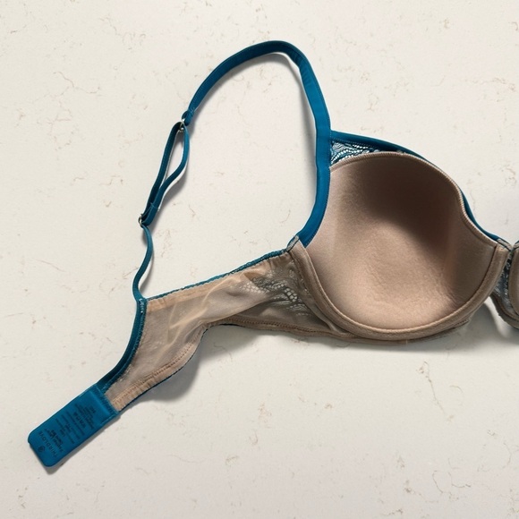 Third Love Feather Lace Demi bra 34C - Picture 5 of 7